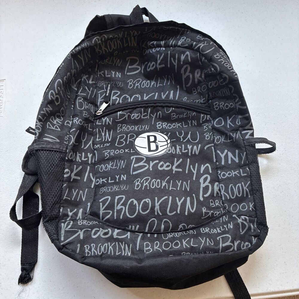 Brooklyn Nets Black 16” NBA Team Logo Graphic Zip Bookbag Backpack